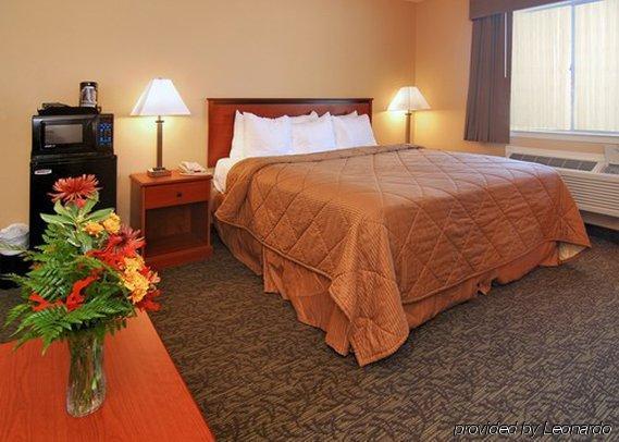 Rodeway Hotel 2*